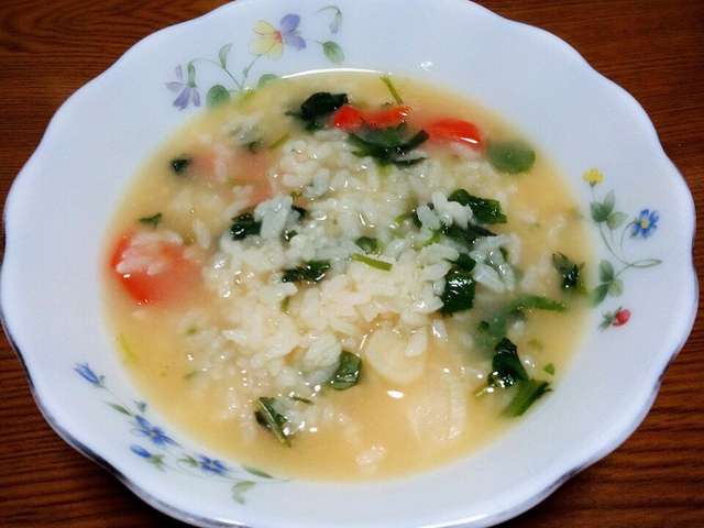 我が家の簡単七草粥♪塩味でも味噌味でも♪
